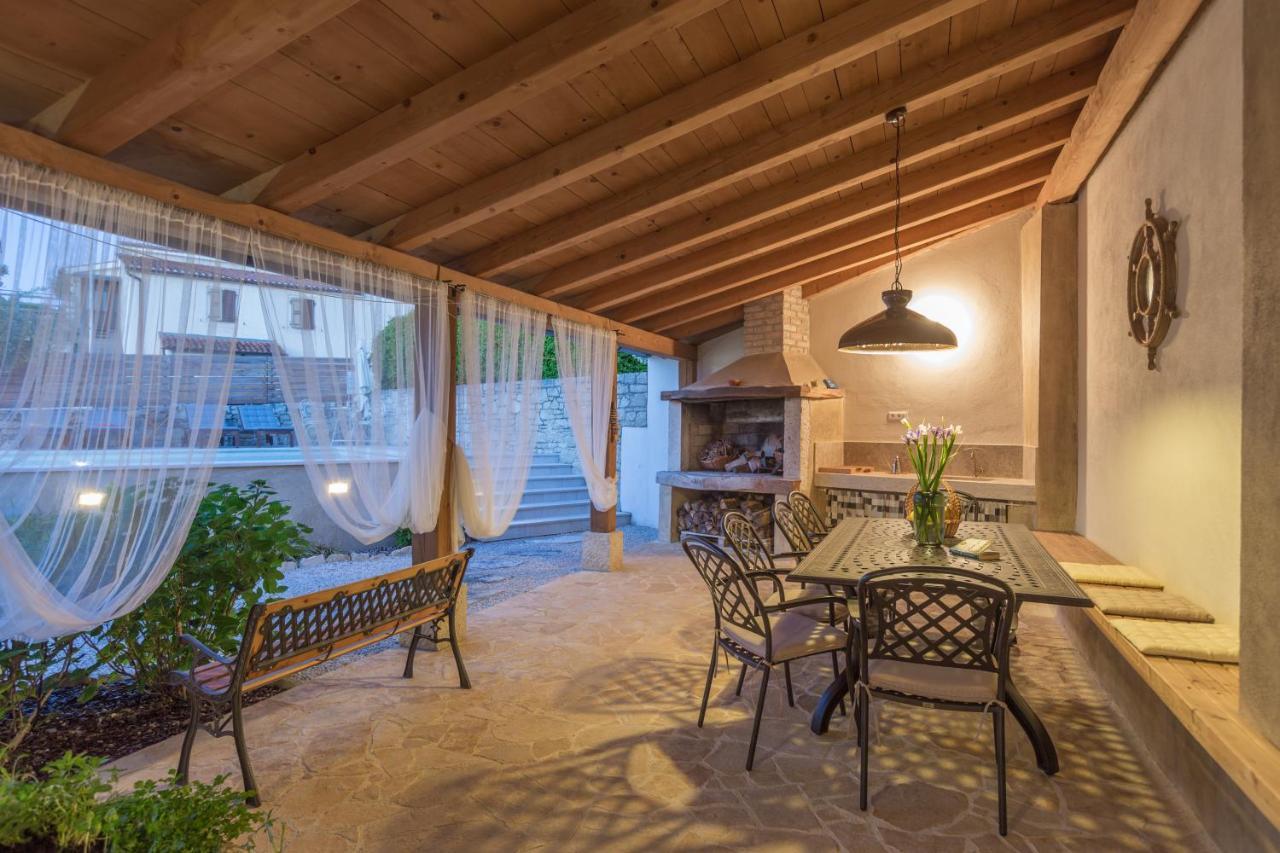 Casa Jagoda Višnjan エクステリア 写真