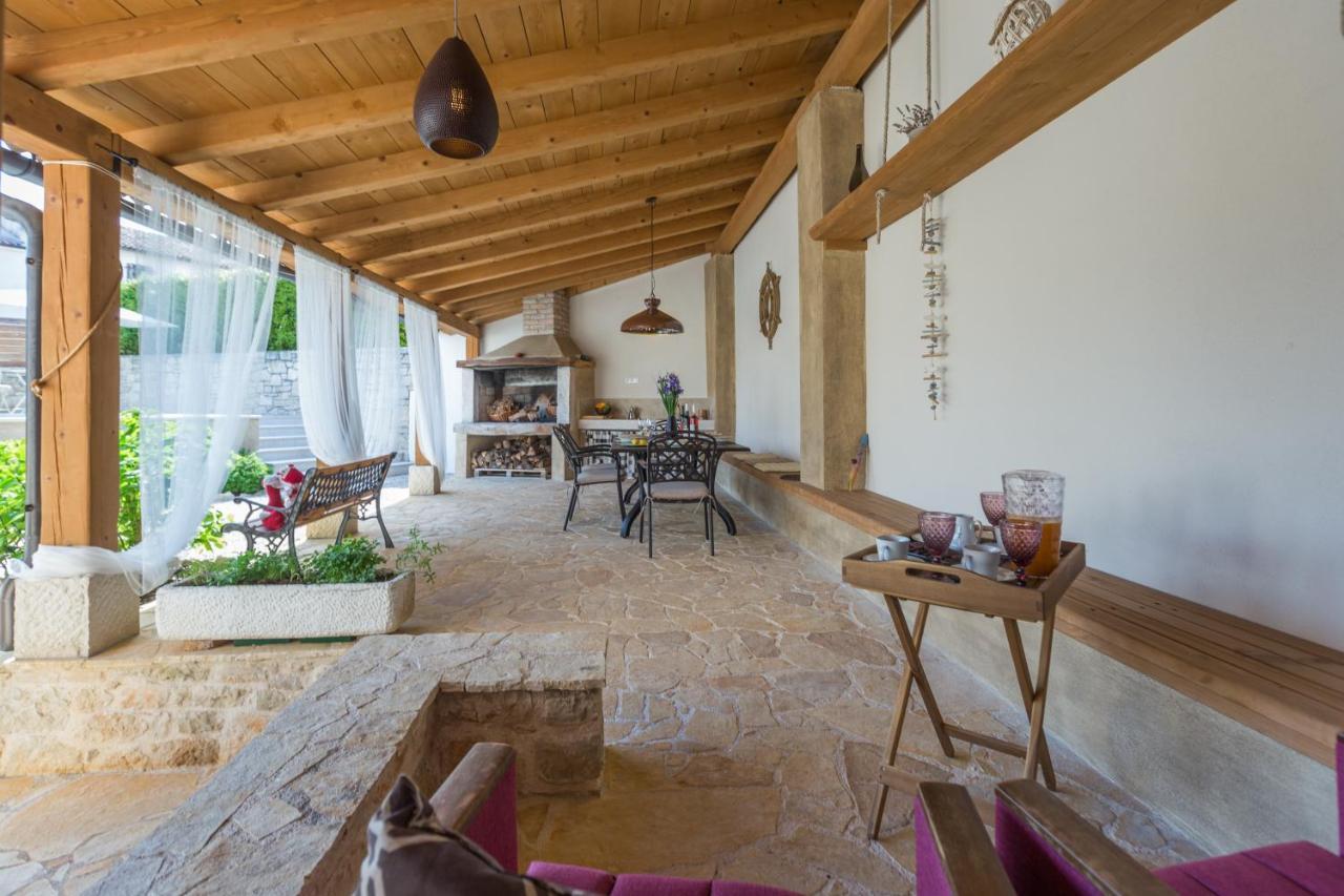 Casa Jagoda Višnjan エクステリア 写真