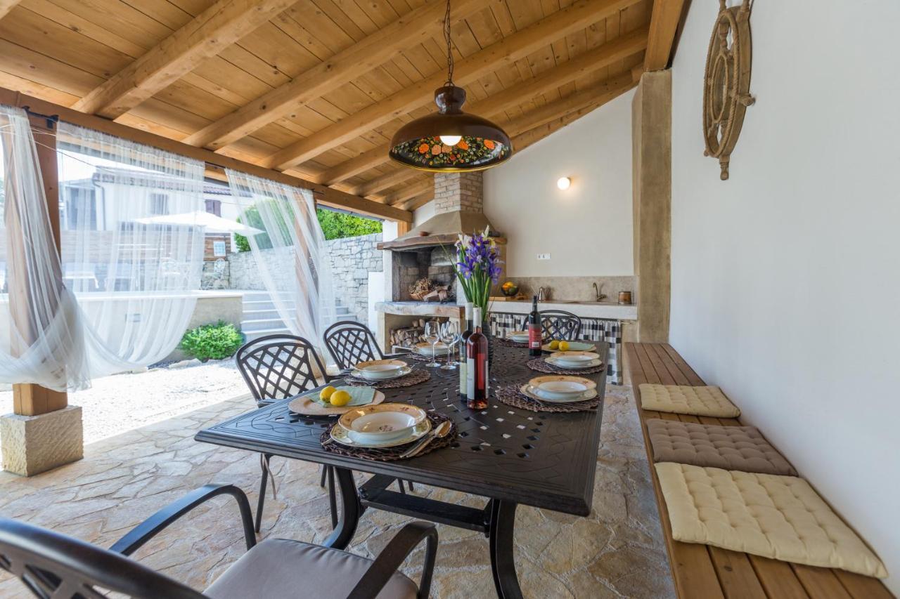 Casa Jagoda Višnjan エクステリア 写真